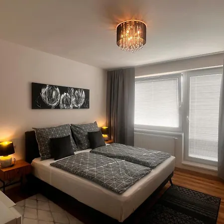 Apartment Budweis 2Kk Ceske Budejovice Exterior photo