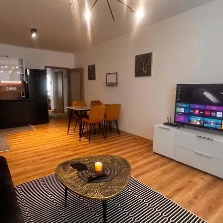 Apartment Budweis 2Kk Ceske Budejovice Exterior photo